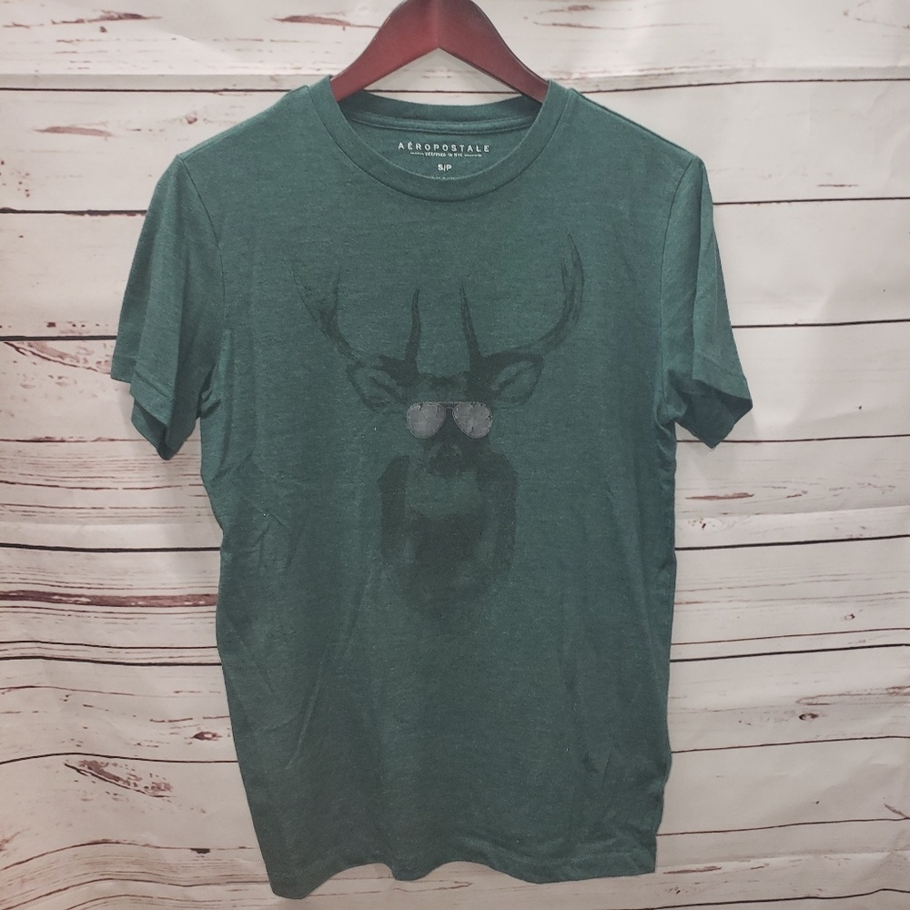 Green Aeropostle T shirt shady deer with glasses